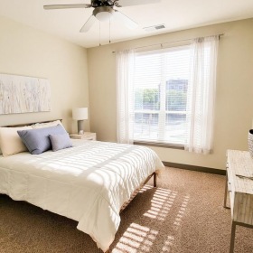Available Studio 1 Or 2 Bedroom Apartments In Indianapolis IN Axis